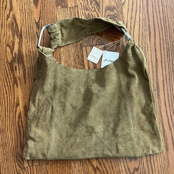 Free People Bobbi Slouch Suede Tote Women’s Shoulder Bag NWT Sand Color - Picture 1 of 15
